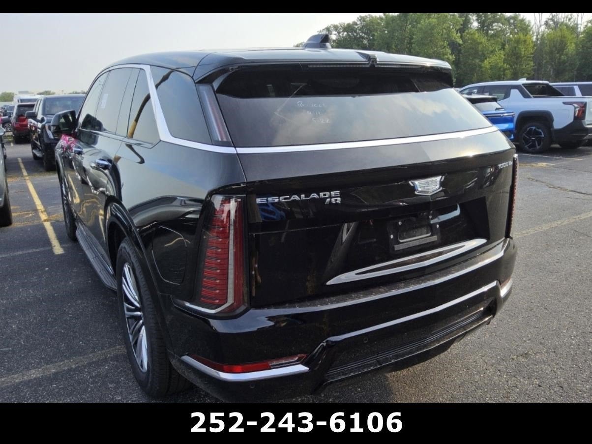 cadillac escalade iq 2026 1GYTECKL2TU104116 image cadillac escalade iq 2026 1GYTECKL2TU104116 image